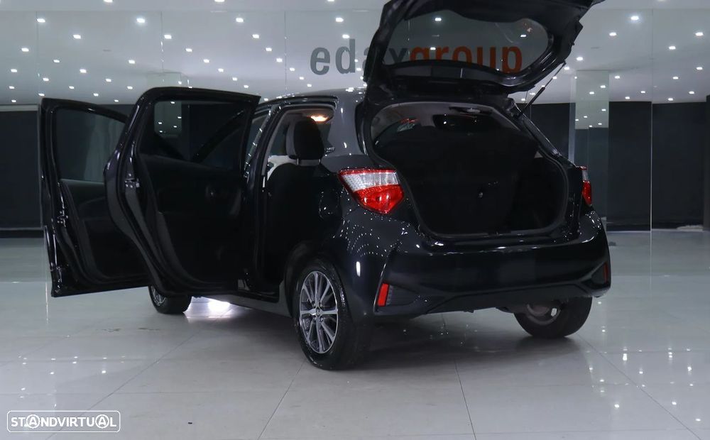 Toyota Yaris 1.0 VVT-i 20 Anos - 5