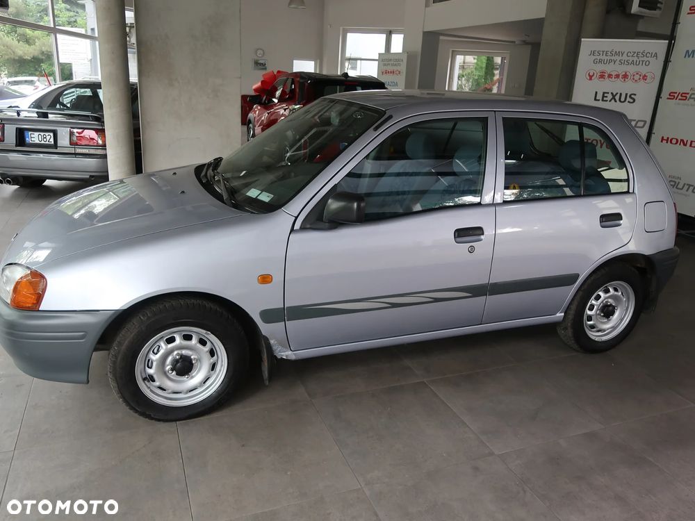 Toyota Starlet 1.4 - 7