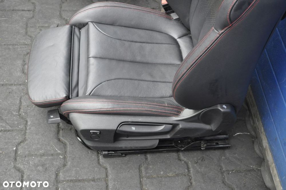 BMW 2 F46 GRAN TOURER FOTELE KANAPA BOCZKI SKÓRA - 3