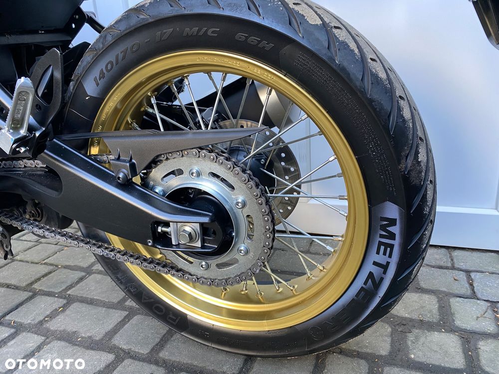Yamaha XSR - 34
