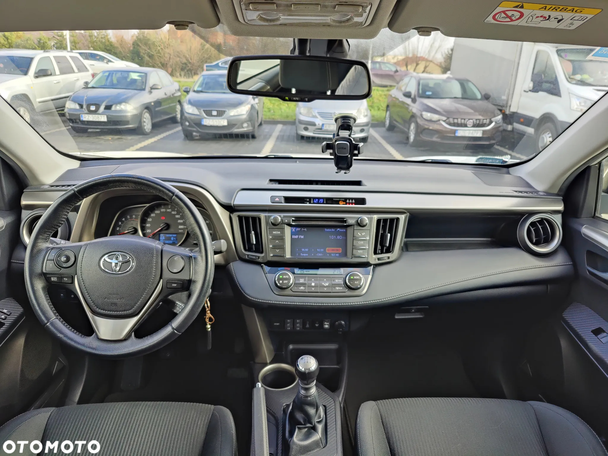 Toyota RAV4 2.2 D-4D Premium - 12