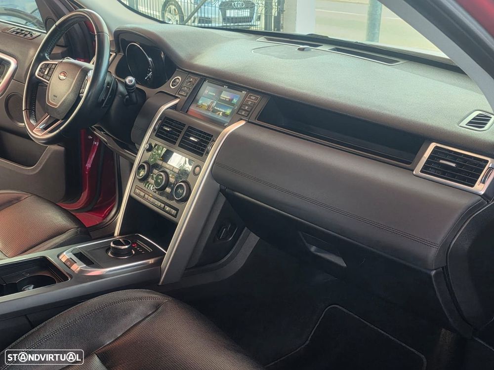 Land Rover Discovery Sport 2.0 TD4 HSE Luxury Auto - 14