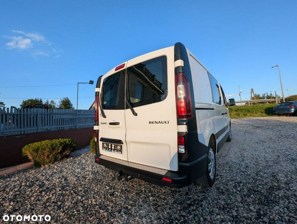 Renault Trafic - 10
