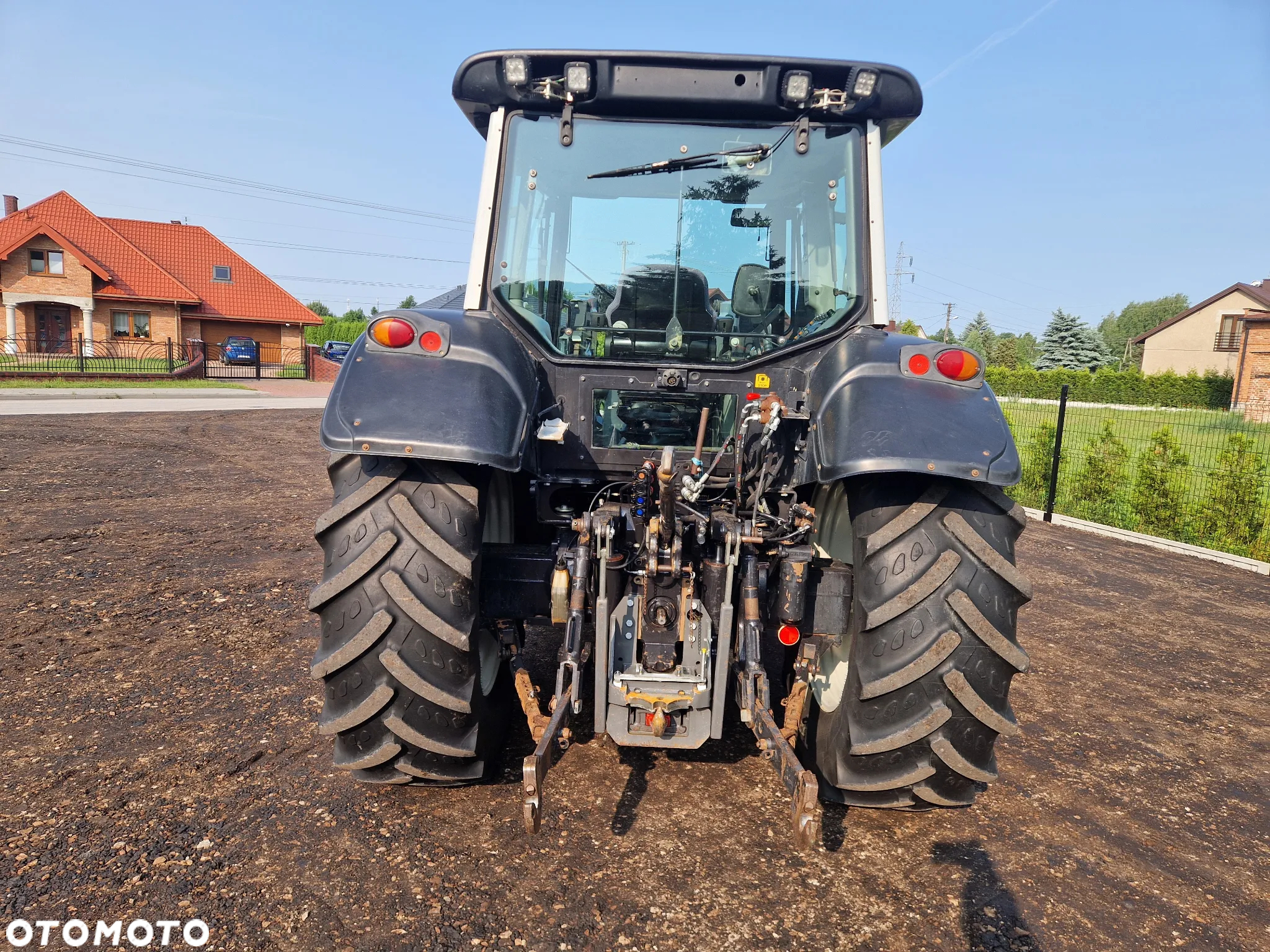Valtra N121 HiTech - 5