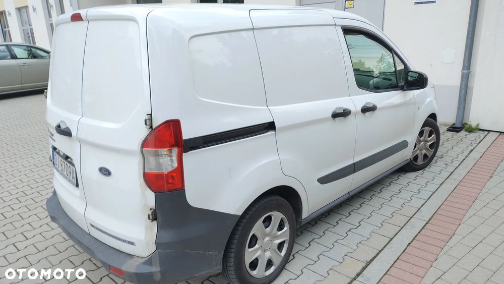 Ford Transit Courier Trend - 2