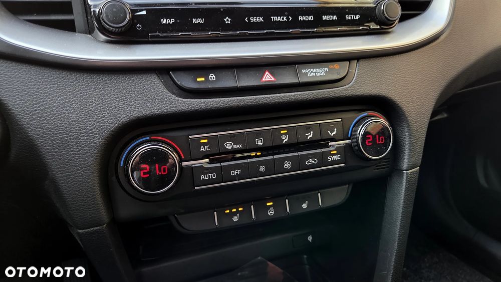 Kia Ceed 1.5 T-GDI Business Line - 7