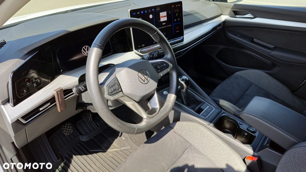 Volkswagen Golf 1.5 TSI Life - 16