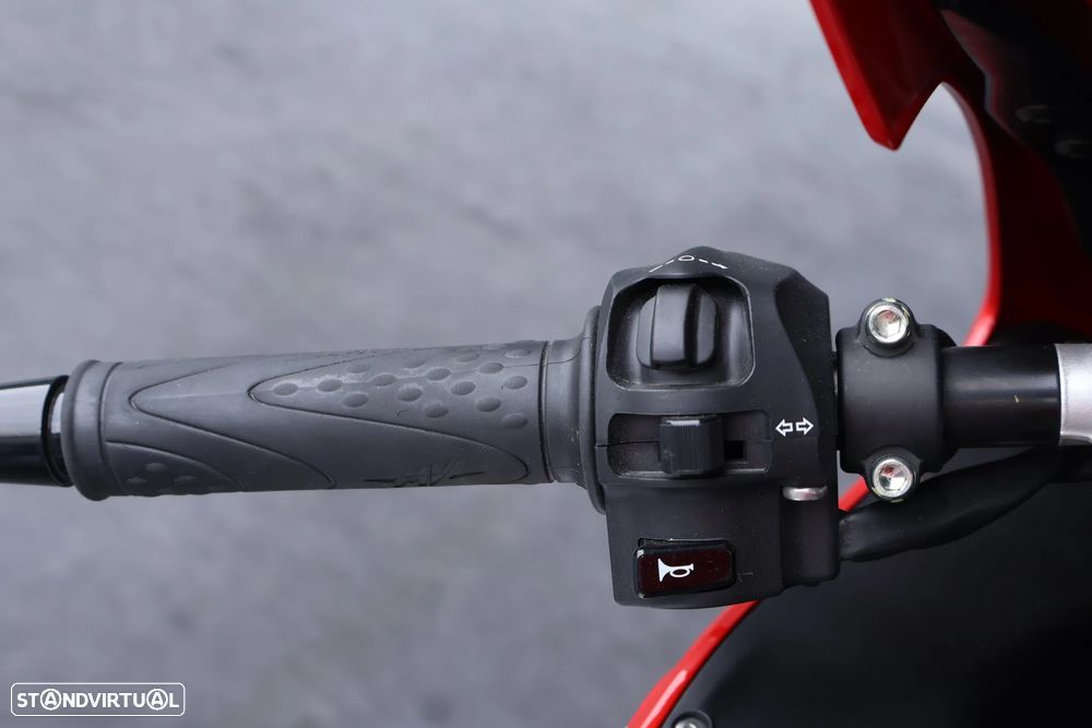 MV Agusta F3 Reparto Corse (Edição limitada, Única unidade) - 14