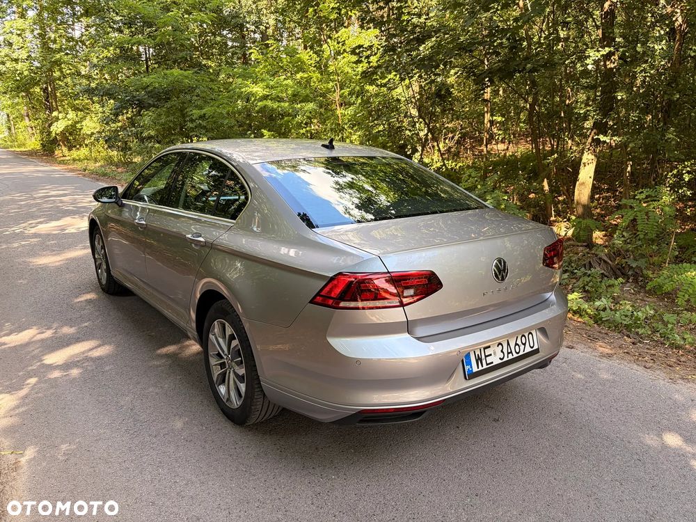 Volkswagen Passat 2.0 TDI EVO Elegance - 8