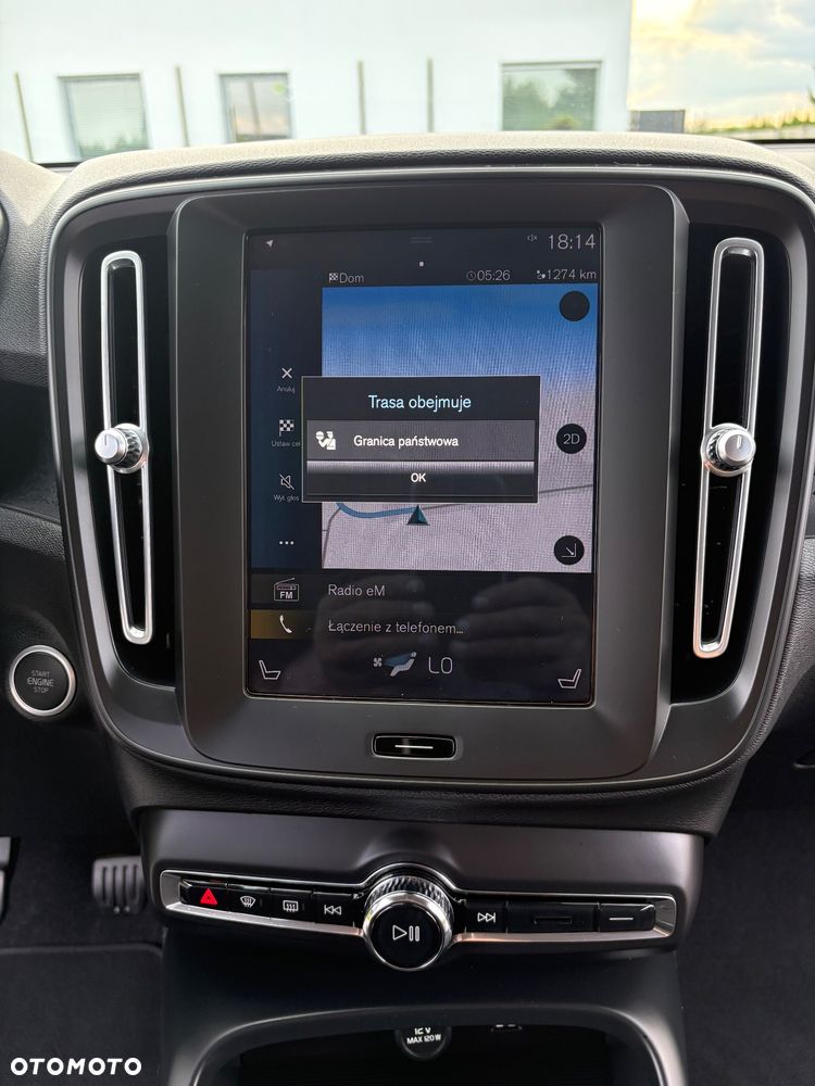 Volvo XC 40 T3 Momentum Pro - 33