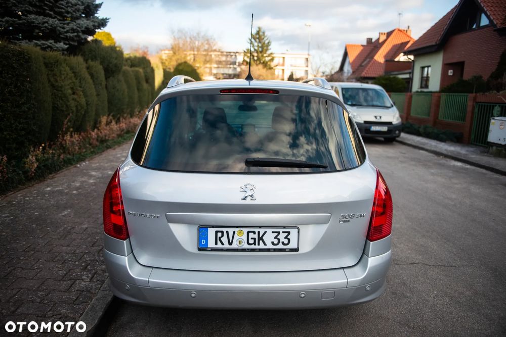 Peugeot 308 1.6 HDi Premium - 6