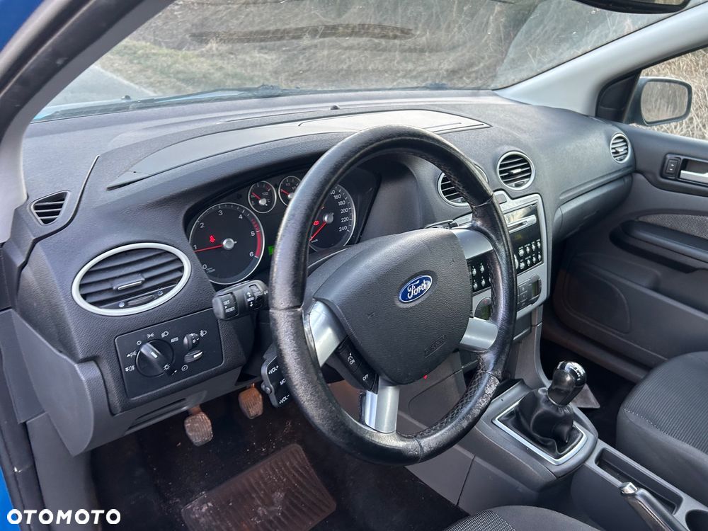 Ford Focus - 13