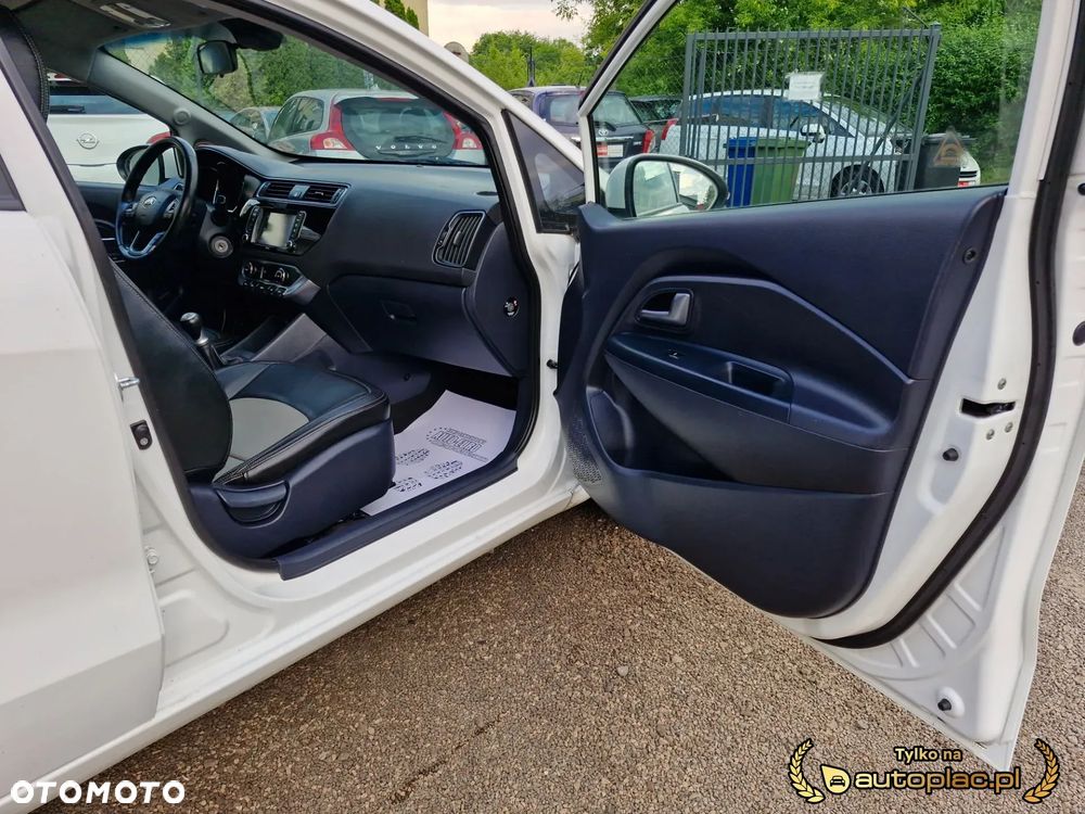 Kia Rio 1.2 Business Line - 13