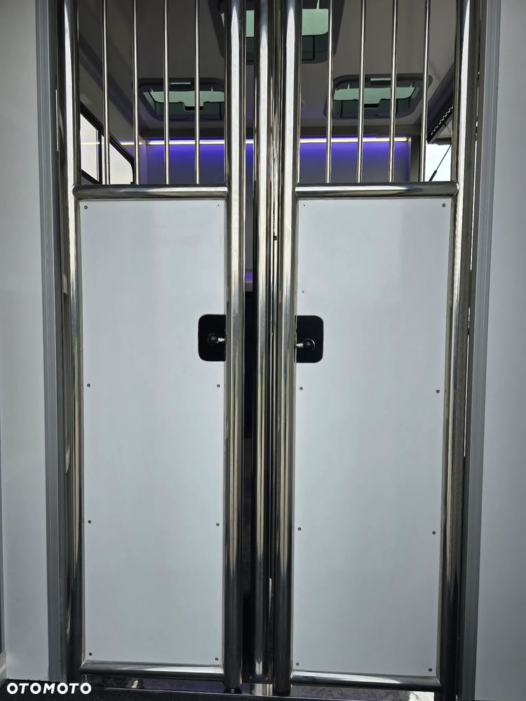 Peugeot Boxer-Koniowóz - 26