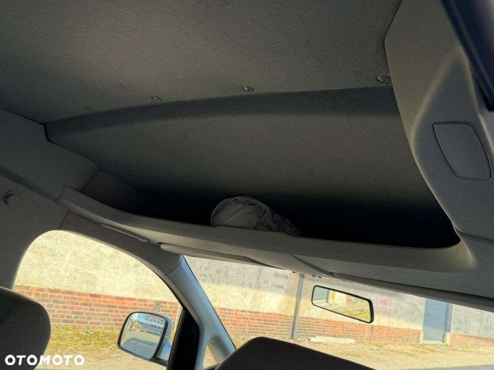 Volkswagen Caddy 1.9 Life Style (5-Si.) - 17