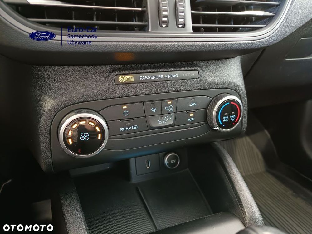 Ford Focus 1.5 EcoBlue STart-Stopp-System TREND - 24