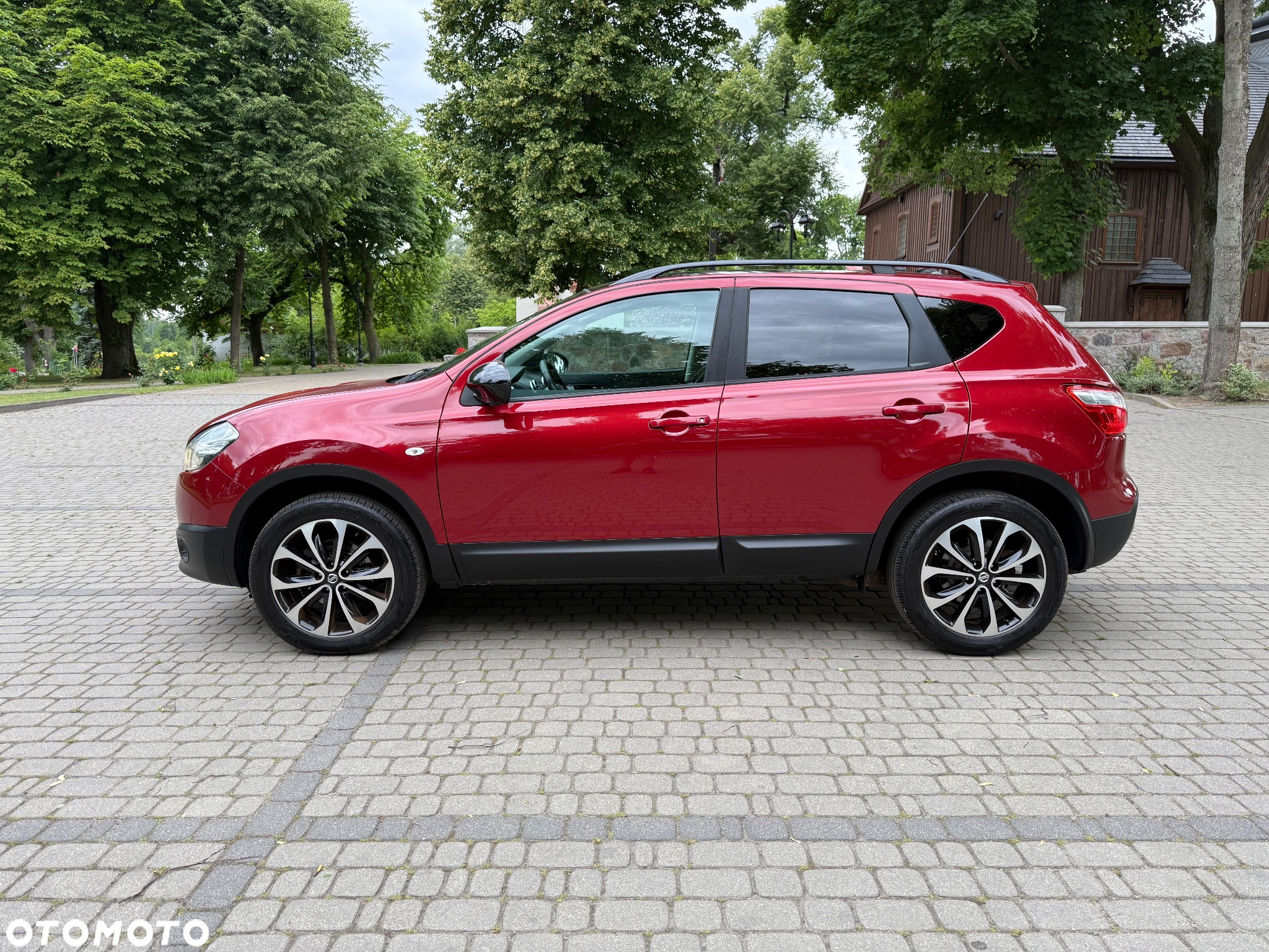 Nissan Qashqai 2.0 4x4 360 - 2