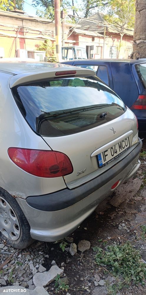 Peugeot 206 - 4