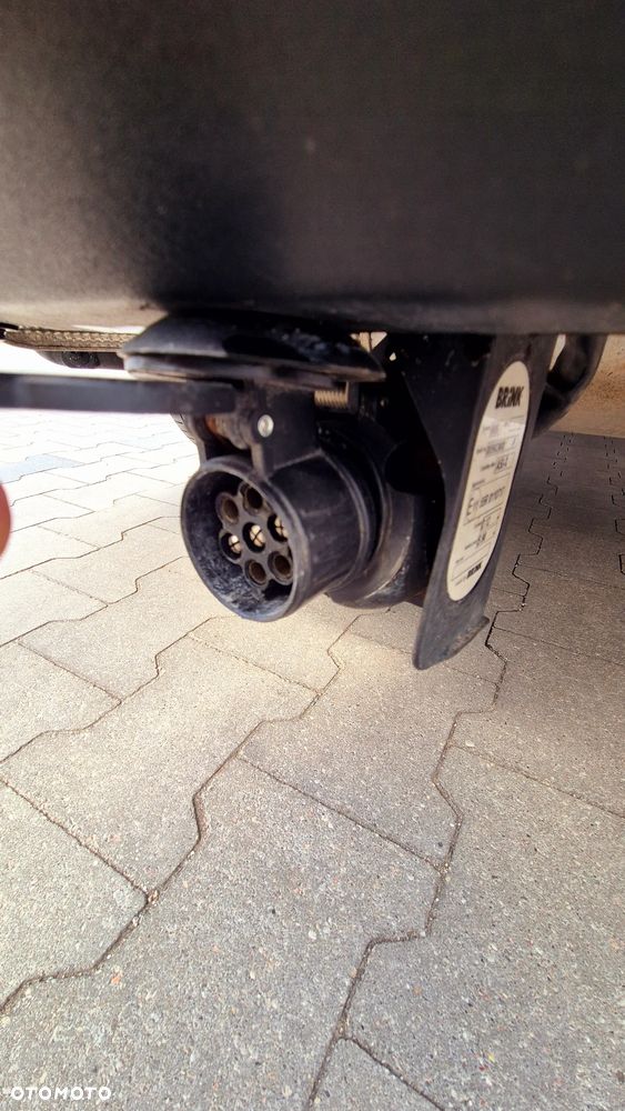 Ford S-Max - 11