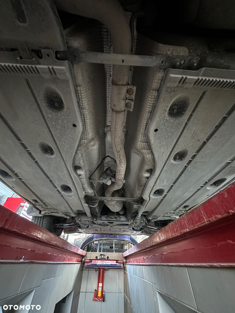 Skoda Karoq 1.6 TDI SCR Ambition - 31