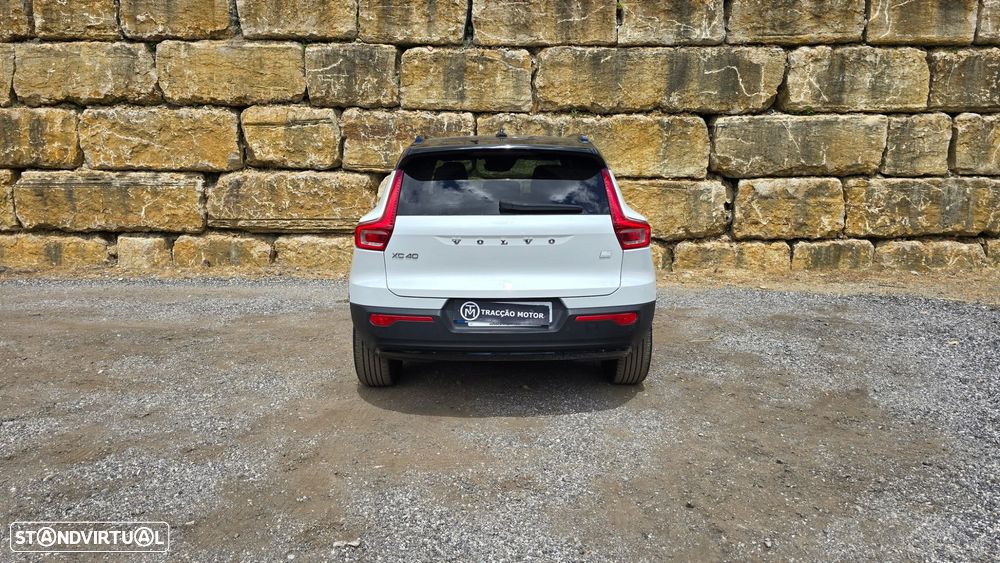 Volvo XC 40 - 6
