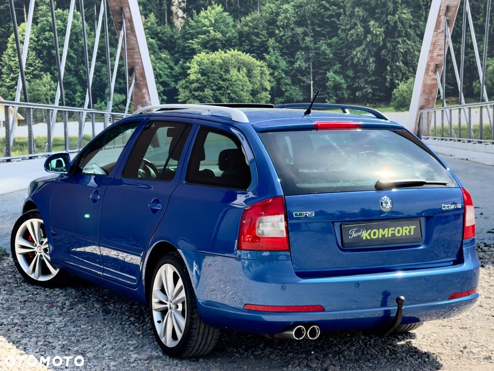 Skoda Octavia 2.0 TSI RS - 14