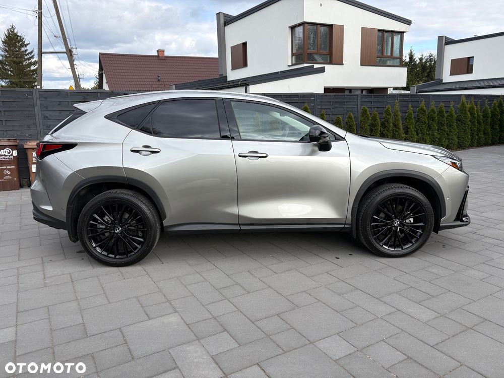 Lexus NX 350h Prestige AWD - 4