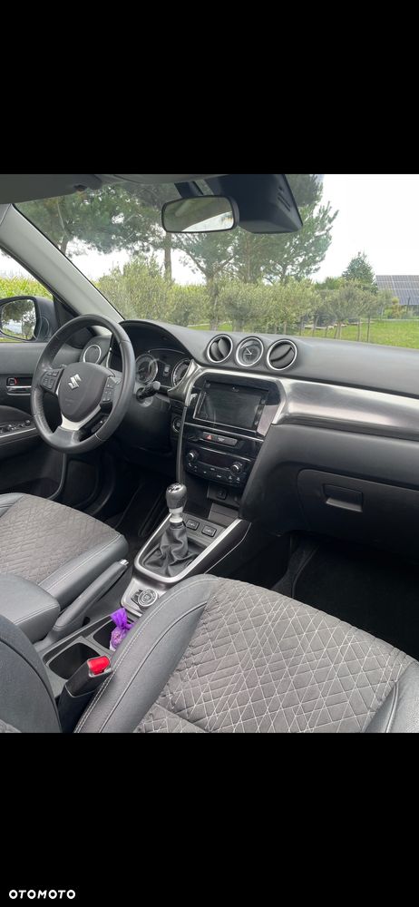 Suzuki Vitara 1.4 Boosterjet Premium 4WD - 11