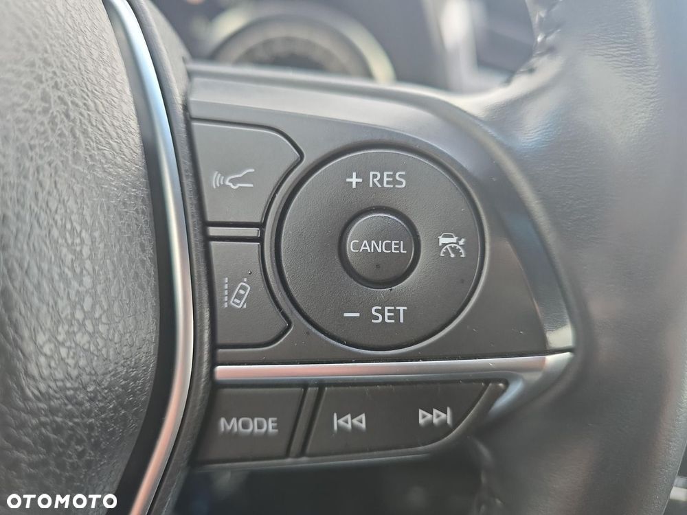 Toyota Camry 2.5 Hybrid Executive CVT - 28