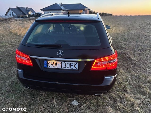 Mercedes-Benz Klasa E 350 CDI DPF C BlueEFFICIENCY 7G-TRONIC Prime Edition - 5