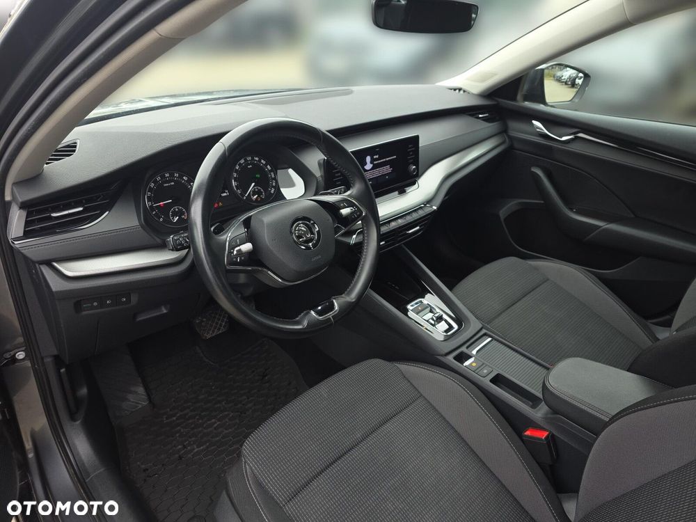 Skoda Octavia 2.0 TDI Ambition DSG - 11