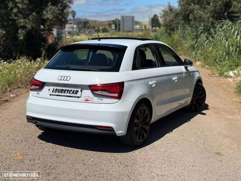 Audi A1 Sportback 1.6 TDI S tronic sport - 9