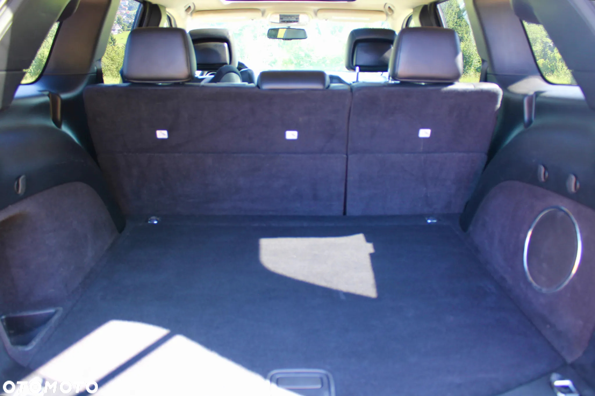 Jeep Grand Cherokee - 12