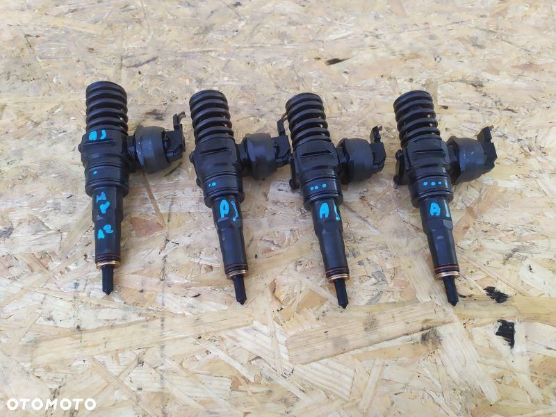 POMPOWTRYSKI WTRYSKIWACZE KPL VW SKODA SEAT AUDI A4 B5 AVB 038130072AJ - 1