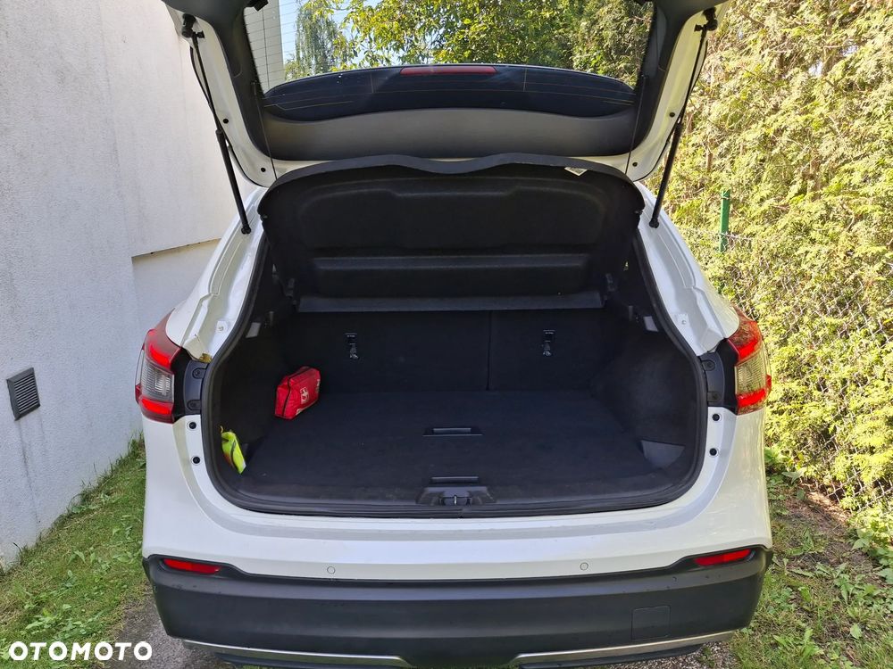 Nissan Qashqai 1.6 DIG-T N-Connecta - 14