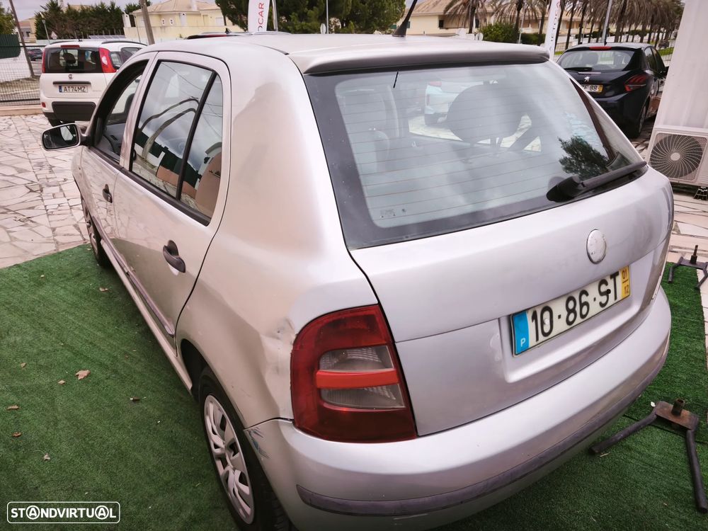 Skoda Fabia 1.4 Comfort AC - 23