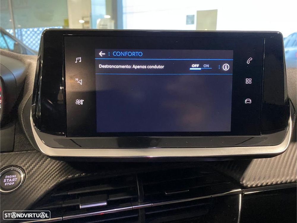 Peugeot 2008 1.2 PureTech Allure Pack - 46