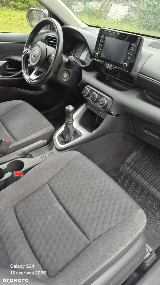 Toyota Yaris - 5