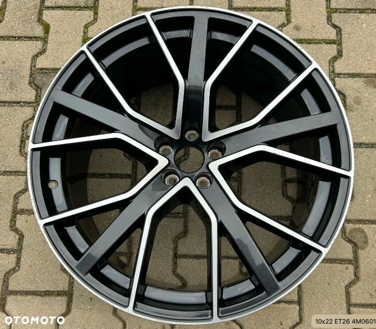 AUDI Q7 SQ7 1szt 10x22 ET26 4M0601025DP 8AU 929. - 1