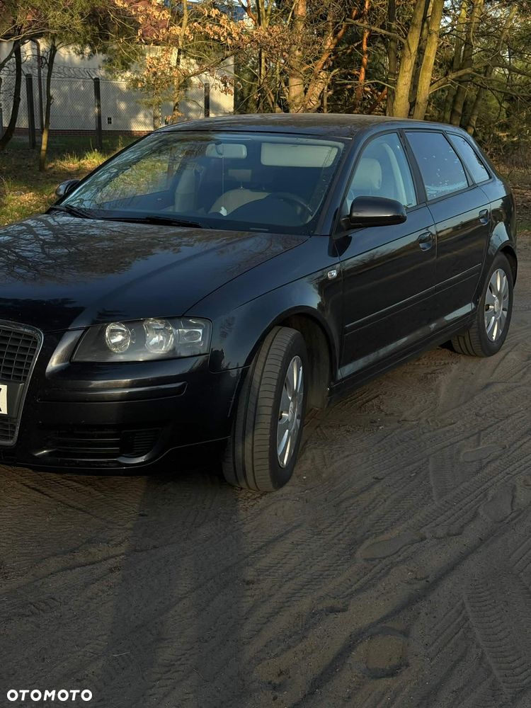 Audi A3 Sportback 2.0 FSI Ambiente Tiptr - 3