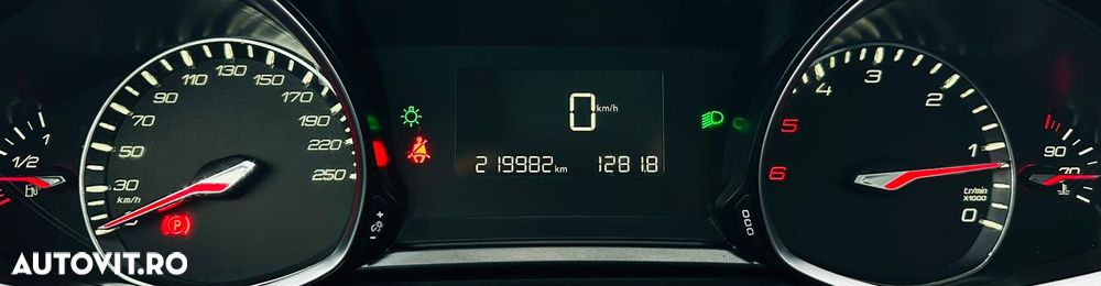 Peugeot 308 e-HDi 115 Stop & Start Allure - 31