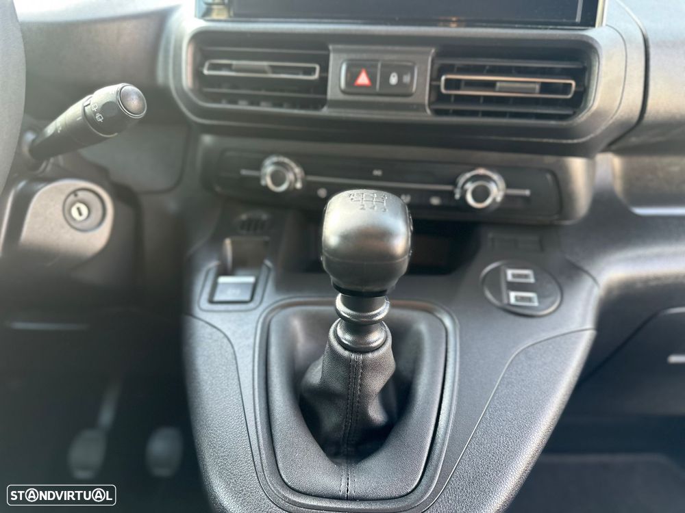 Peugeot Partner 1.5 BlueHDi - 18