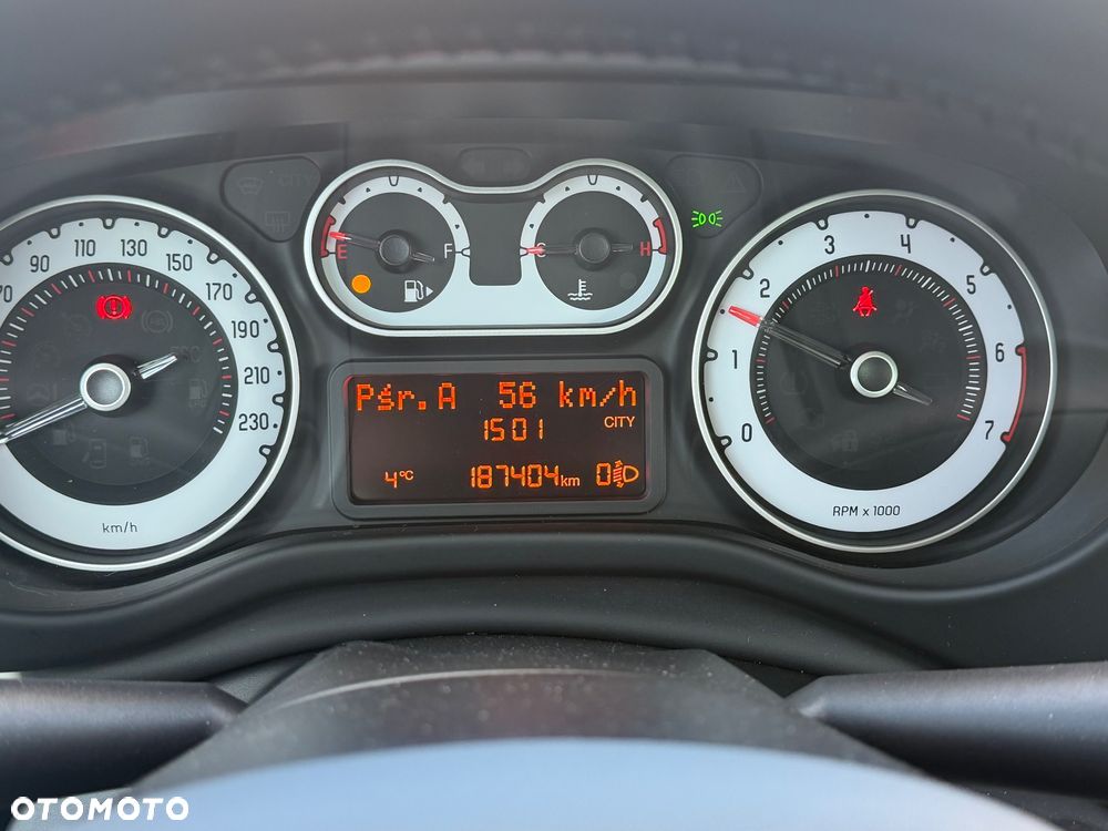 Fiat 500L 0.9 TwinAir Start&Stopp Pop-Star - 13