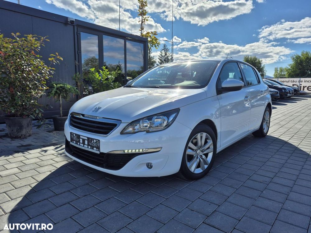 Peugeot 308 - 1