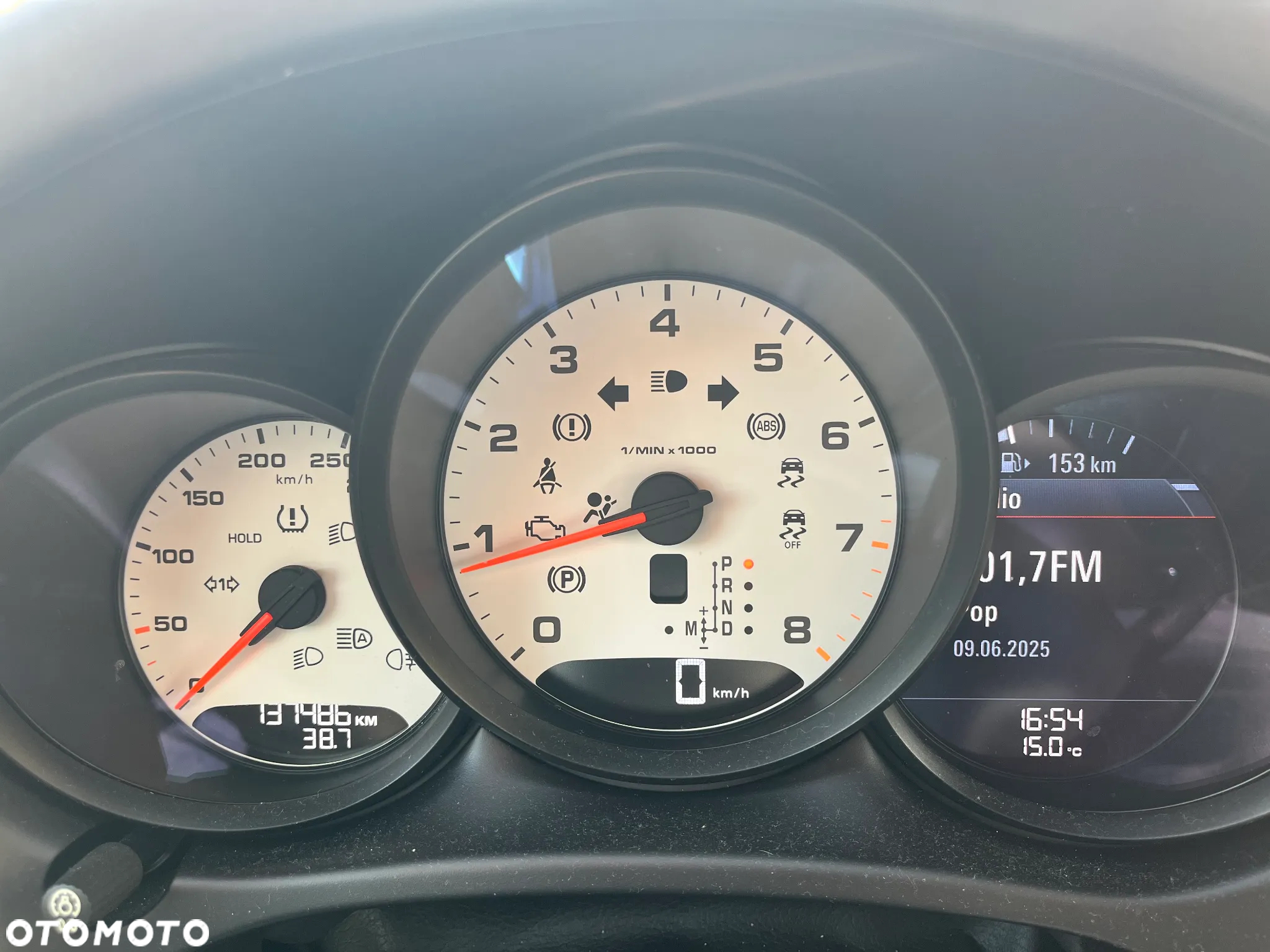 Porsche Macan Standard - 11