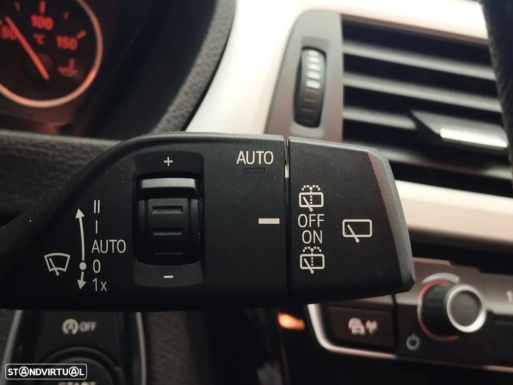 BMW 316 d Touring - 24