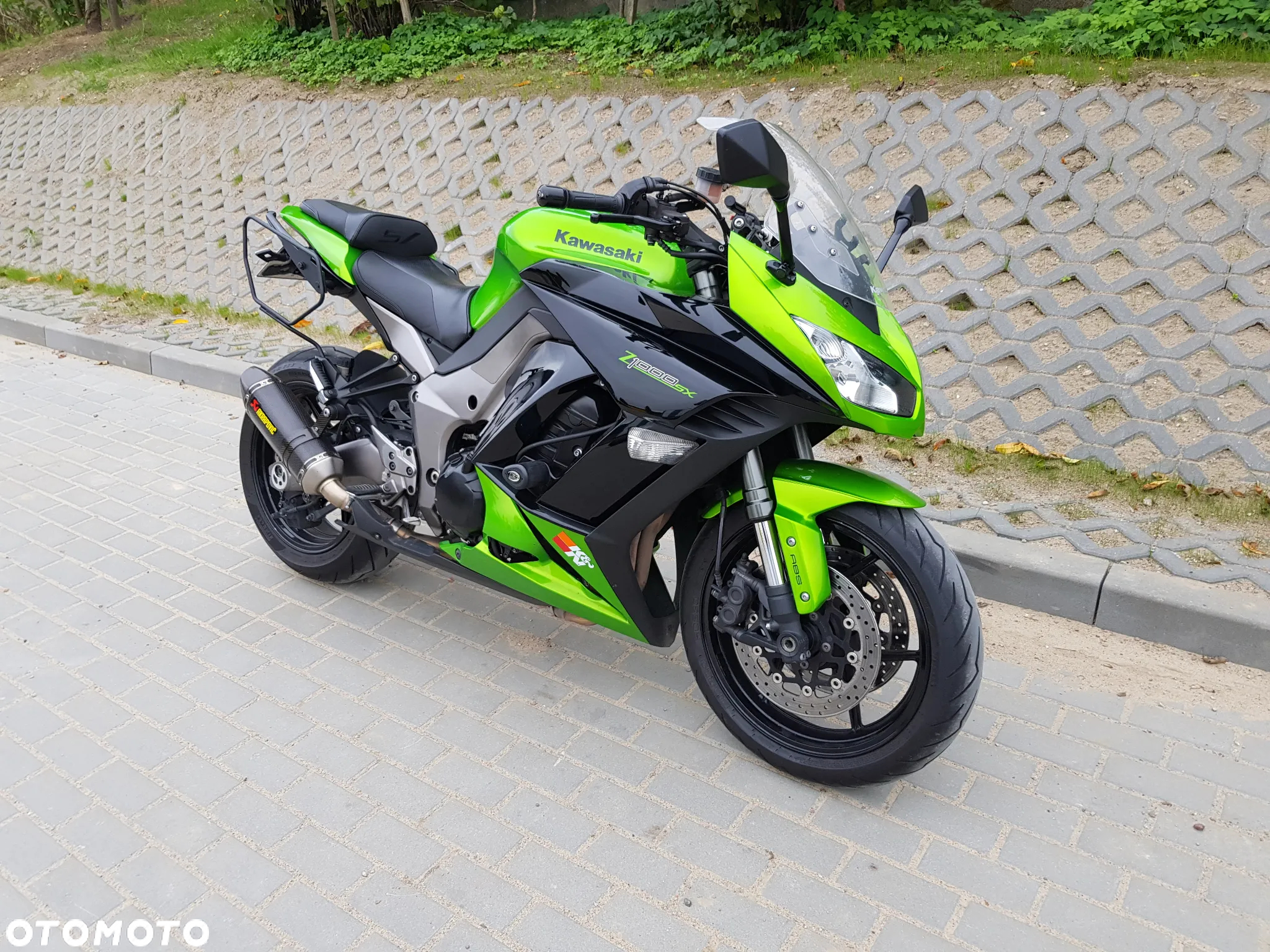 Kawasaki Ninja 1000 SX - 17