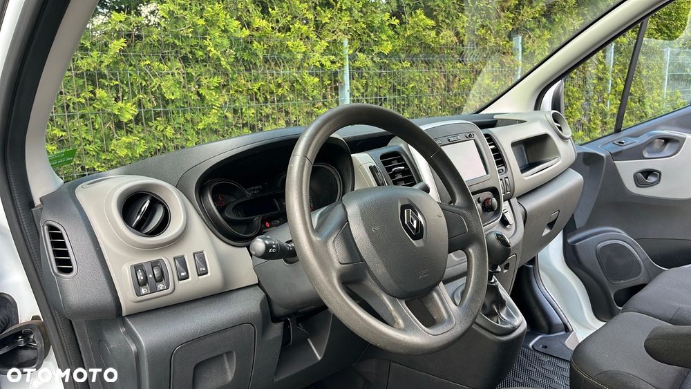Renault Trafic - 14