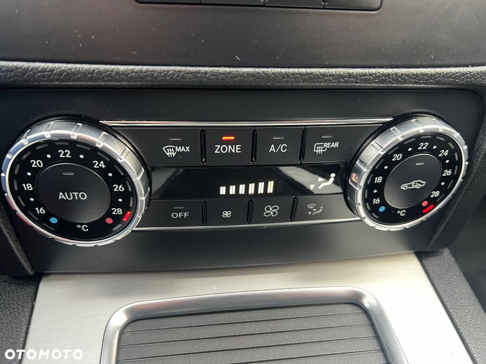 Mercedes-Benz GLK 220 CDI BlueEff 4-Matic - 24