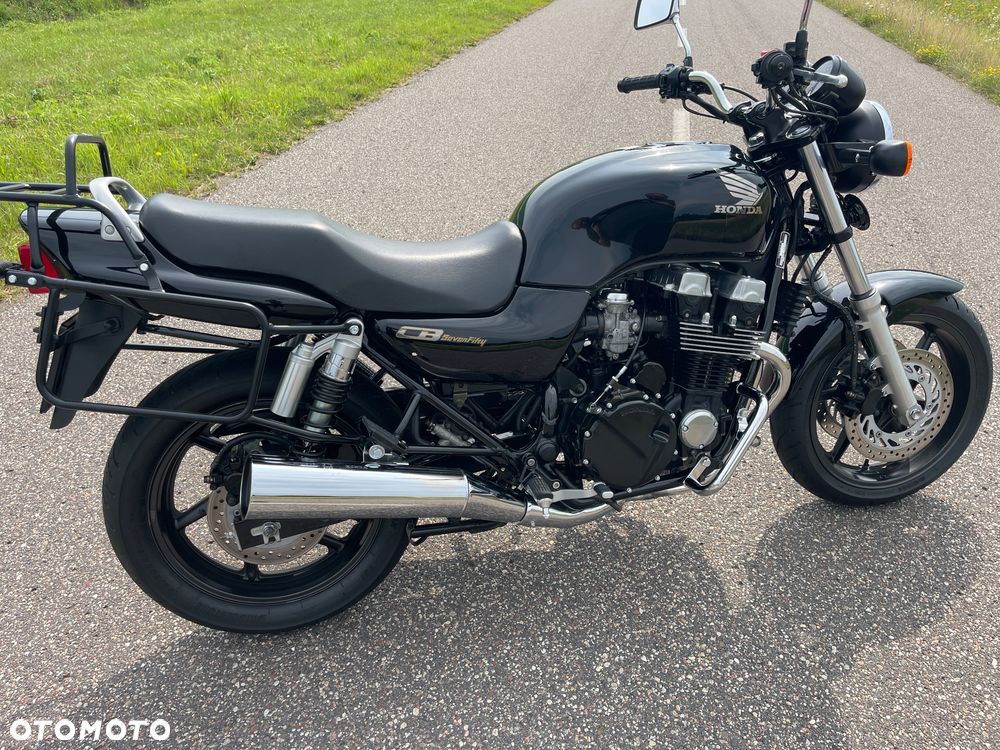 Honda CB - 3